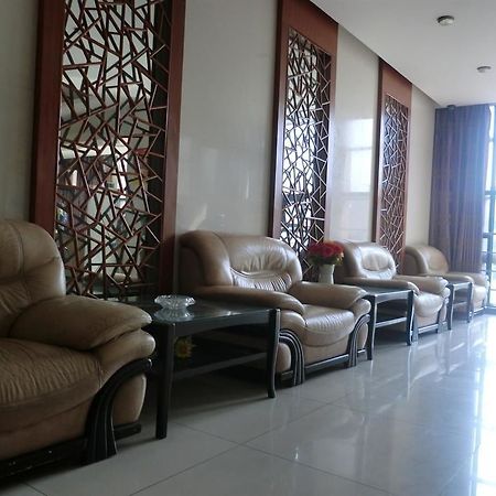 Huayu South City Hotel Wenjiang Exterior photo